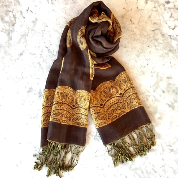 Cashmere Stole - Picture 3 of 5